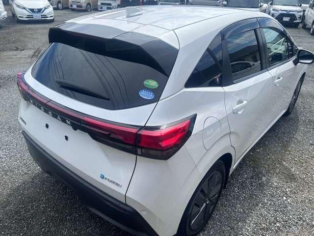 ノート Ｘ　衝突被害軽減ブレーキ　レーンアシスト　純正９インチナビＴＶ　ドライブレコーダー　ＥＴＣ　バックカメラ　スマートキー　プッシュスタート　Ｂｌｕｅｔｏｏｔｈ　ミュージックプレーヤー接続可（13枚目）