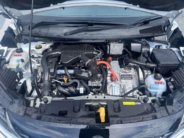 ノート Ｘ　衝突被害軽減ブレーキ　レーンアシスト　純正９インチナビＴＶ　ドライブレコーダー　ＥＴＣ　バックカメラ　スマートキー　プッシュスタート　Ｂｌｕｅｔｏｏｔｈ　ミュージックプレーヤー接続可（18枚目）