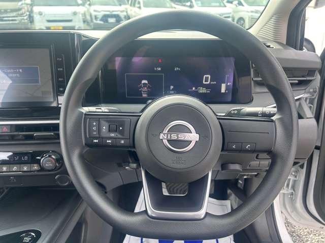 ノート Ｘ　衝突被害軽減ブレーキ　レーンアシスト　純正９インチナビＴＶ　ドライブレコーダー　ＥＴＣ　バックカメラ　スマートキー　プッシュスタート　Ｂｌｕｅｔｏｏｔｈ　ミュージックプレーヤー接続可（20枚目）