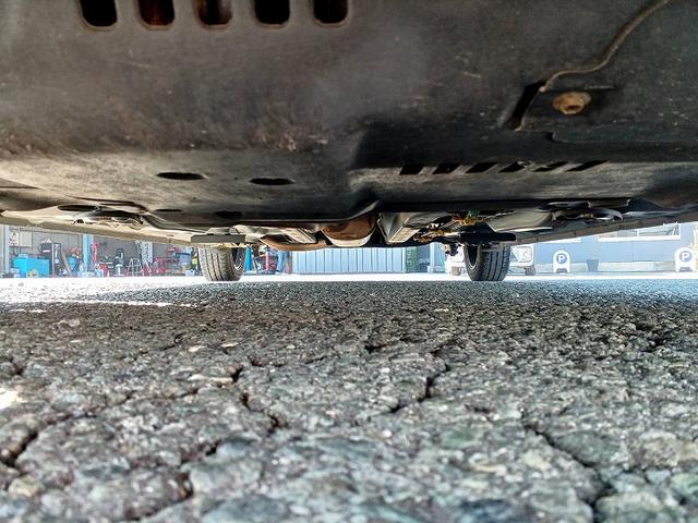 ルーミー カスタムＧ　Ｓ　純正ナビ・フルセグ・バックモニター・クルーズコントロール・プッシュスタート・アイドリングストップ・両側電動スライドドア・ＬＥＤヘッドライト・フォグランプ・衝突安全ボディー・禁煙車（54枚目）