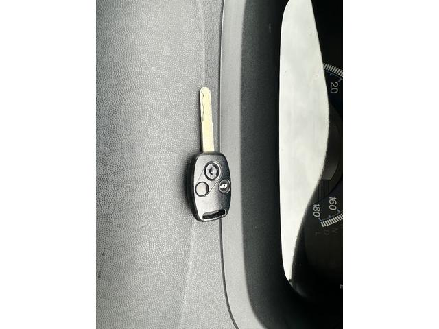 フリードスパイク Ｇ　ジャストセレクション　パワースライドドア　ＳＤナビ　ワンセグ　ＤＶＤ再生　Ｂｌｕｅｔｏｏｔｈ　Ｂカメラ　ＥＴＣ　ＨＩＤヘッドライト　キーレス　電動格納ミラー（23枚目）