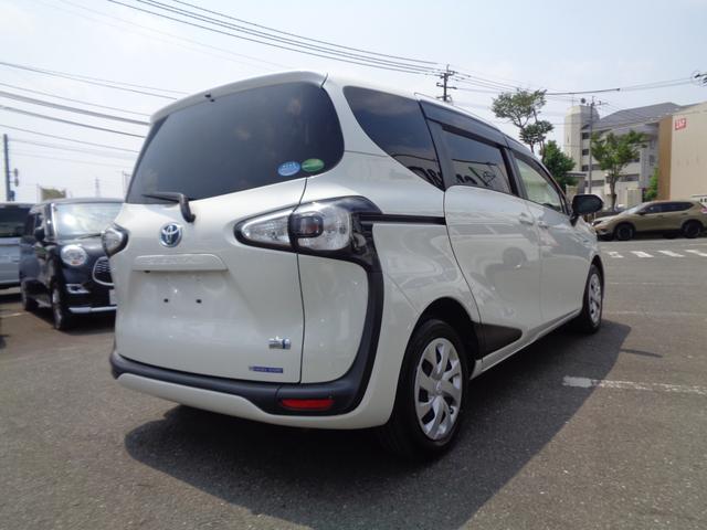 シエンタ ハイブリッドＧ　ナビ／フルセグ／Ｂｌｕｅｔｏｏｔｈ／バックモニター／前後ドラレコ／両側電動スライドドア／プッシュスタート／スマートキー／盗難防止システム／衝突安全ボディー（9枚目）