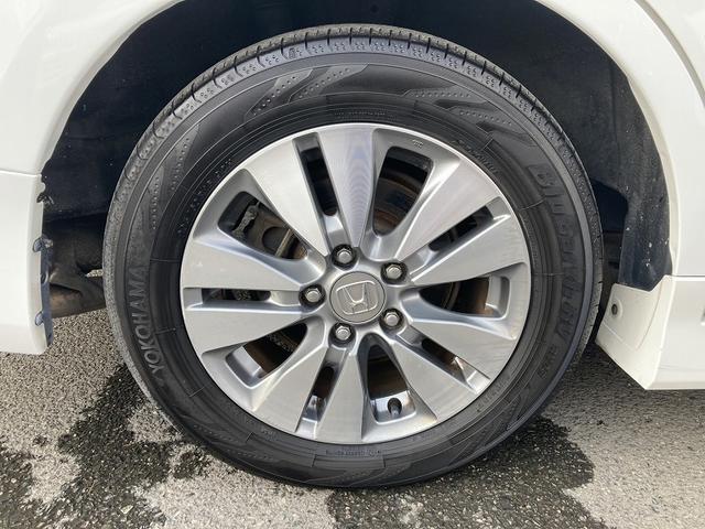 ステップワゴンスパーダ Ｚ　両側パワースライドドア　純正９インチナビ　フルセグ　ＤＶＤ再生バックカメラ　ＥＴＣ　前後ドライブレコーダー　ＨＩＤヘッドライト　フォグ　スマートキー　横滑防止　パドルシフト　プライバシーガラス（34枚目）