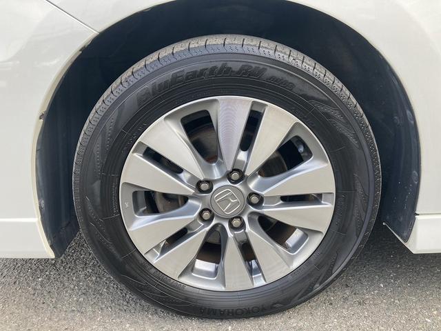 ステップワゴンスパーダ Ｚ　両側パワースライドドア　純正９インチナビ　フルセグ　ＤＶＤ再生バックカメラ　ＥＴＣ　前後ドライブレコーダー　ＨＩＤヘッドライト　フォグ　スマートキー　横滑防止　パドルシフト　プライバシーガラス（36枚目）