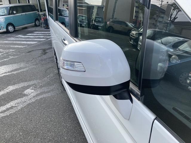 ステップワゴンスパーダ Ｚ　両側パワースライドドア　純正９インチナビ　フルセグ　ＤＶＤ再生バックカメラ　ＥＴＣ　前後ドライブレコーダー　ＨＩＤヘッドライト　フォグ　スマートキー　横滑防止　パドルシフト　プライバシーガラス（37枚目）