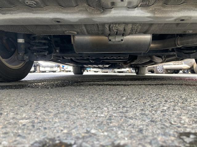 ステップワゴンスパーダ Ｚ　両側パワースライドドア　純正９インチナビ　フルセグ　ＤＶＤ再生バックカメラ　ＥＴＣ　前後ドライブレコーダー　ＨＩＤヘッドライト　フォグ　スマートキー　横滑防止　パドルシフト　プライバシーガラス（46枚目）