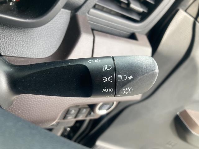 トール Ｘ　ＳＡＩＩＩ　衝突軽減　ハイビームアシスト　横滑防止　アイドリングストップ　コーナーセンサー　社外ナビ　Ｂｌｕｅｔｏｏｔｈ　バックカメラ　スマートキー　プッシュスタート　ヘッドライトレベライザー　プライバシーガラス（25枚目）