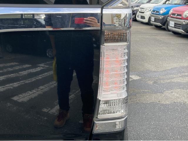 Ｎ－ＢＯＸスラッシュ Ｇ・Ｌパッケージ　純正ナビ　フルセグ　ＤＶＤ再生　Ｂｌｕｅｔｏｏｔｈ　バックカメラ　スマートキー　プッシュスタート　電子パーキング　社外ＬＥＤヘッドライト　ＥＴＣ　横滑防止　ヘッドライトレベライザー　純正アルミ（40枚目）