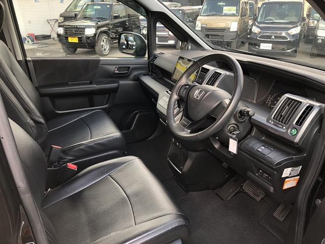 ステップワゴンスパーダ S パワースライドドア 社外ナビ フルセグ DVD再生 Bluetooth バックカメラ ビルトインETC ドライブレコーダー HIDヘッドライト フォグ オートライト フロアマット サイドバイザー(12枚目)