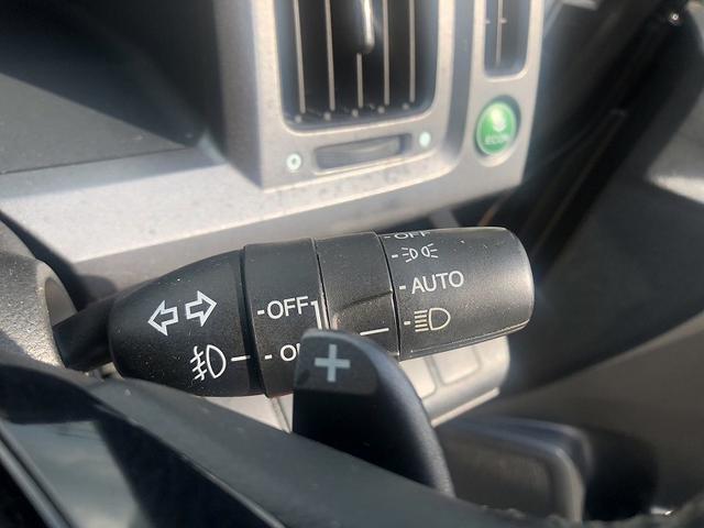 ステップワゴンスパーダ S パワースライドドア 社外ナビ フルセグ DVD再生 Bluetooth バックカメラ ビルトインETC ドライブレコーダー HIDヘッドライト フォグ オートライト フロアマット サイドバイザー(27枚目)