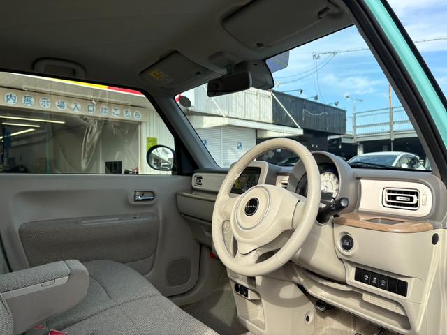 アルトラパン Ｓ　レーダーブレーキサポート　エネチャージ　エコクール　シートヒーター　スマートキー　プッシュスタート　横滑り防止　アイドリングストップ　Ｐガラス　セキュリティアラーム　フロアマット　バニティミラー（12枚目）