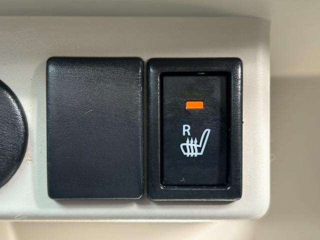 アルトラパン Ｓ　レーダーブレーキサポート　エネチャージ　エコクール　シートヒーター　スマートキー　プッシュスタート　横滑り防止　アイドリングストップ　Ｐガラス　セキュリティアラーム　フロアマット　バニティミラー（28枚目）