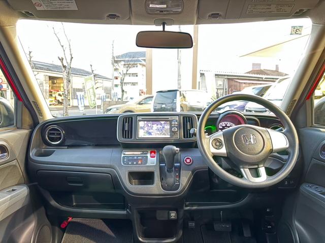 N-ONE ツアラー 艶消し全塗装 ターボ 純正ナビ 地デジ DVD再生 バックカメラ スマートキー プッシュスタート HIDヘッドライト 横滑り防止 プライバシーガラス セキュリティアラーム リアワイパー フロアマット(8枚目)