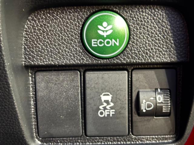 N-ONE ツアラー 艶消し全塗装 ターボ 純正ナビ 地デジ DVD再生 バックカメラ スマートキー プッシュスタート HIDヘッドライト 横滑り防止 プライバシーガラス セキュリティアラーム リアワイパー フロアマット(27枚目)