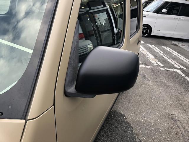 ミラココア ココアＸ　艶消し全塗装　スマートキー　純正ＣＤオーディオ　フォグランプ　ヘッドライトレベライザー　アクセサリーソケット　バニティミラー　アームレスト　プライバシーガラス　セキュリティアラーム　チルトステアリング（30枚目）