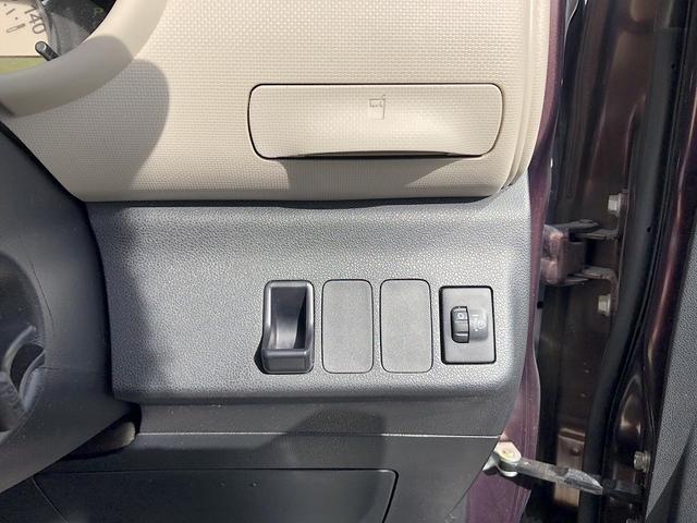 ミラココア ココアＸ　全塗装　アルミホイール　フォグランプ　純正オーディオ　ドライブレコーダー　プライバシーガラス　セキュリティアラーム　ヘッドライトレベライザー　アクセサリーソケット　バニティミラー　アームレスト（20枚目）