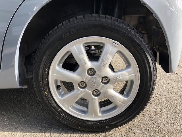 ミラココア ココアＸ　全塗装　アルミホイール　フォグランプ　純正オーディオ　ドライブレコーダー　プライバシーガラス　セキュリティアラーム　ヘッドライトレベライザー　アクセサリーソケット　バニティミラー　アームレスト（28枚目）