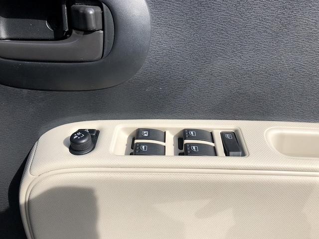 ミラココア ココアＬ　全塗装　社外ナビ　フルセグ　ＤＶＤ再生　Ｂｌｕｅｔｏｏｔｈ　アイドリングストップ　ヘッドライトレベライザー　プライバシーガラス　セキュリティアラーム　アクセサリーソケット　バニティミラー　アームレスト（23枚目）