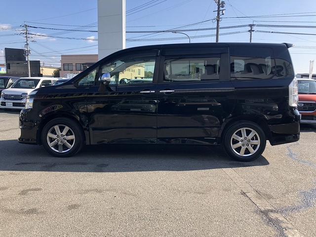 ヴォクシー ＺＳ　煌ＩＩ　両側電動スライドドア　純正ナビ　純正フリップダウンモニター　パドルシフト　ビルトインＥＴＣ　ドライブレコーダー　スマートキー　プッシュスタート　ＨＩＤヘッドライト　フォグランプ　プライバシーガラス（6枚目）