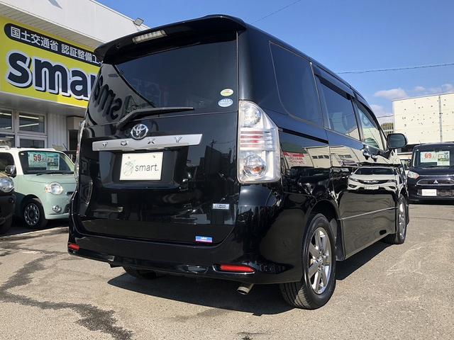 ヴォクシー ＺＳ　煌ＩＩ　両側電動スライドドア　純正ナビ　純正フリップダウンモニター　パドルシフト　ビルトインＥＴＣ　ドライブレコーダー　スマートキー　プッシュスタート　ＨＩＤヘッドライト　フォグランプ　プライバシーガラス（10枚目）