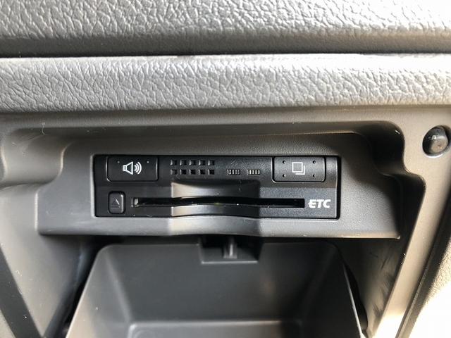 ヴォクシー ＺＳ　煌ＩＩ　両側電動スライドドア　純正ナビ　純正フリップダウンモニター　パドルシフト　ビルトインＥＴＣ　ドライブレコーダー　スマートキー　プッシュスタート　ＨＩＤヘッドライト　フォグランプ　プライバシーガラス（23枚目）