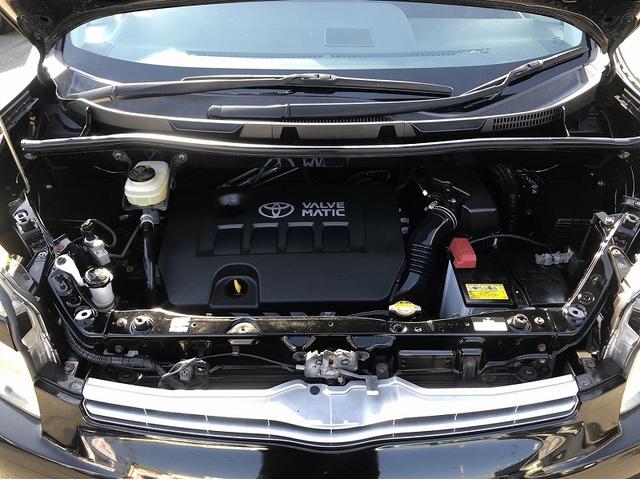 ヴォクシー ＺＳ　煌ＩＩ　両側電動スライドドア　純正ナビ　純正フリップダウンモニター　パドルシフト　ビルトインＥＴＣ　ドライブレコーダー　スマートキー　プッシュスタート　ＨＩＤヘッドライト　フォグランプ　プライバシーガラス（45枚目）