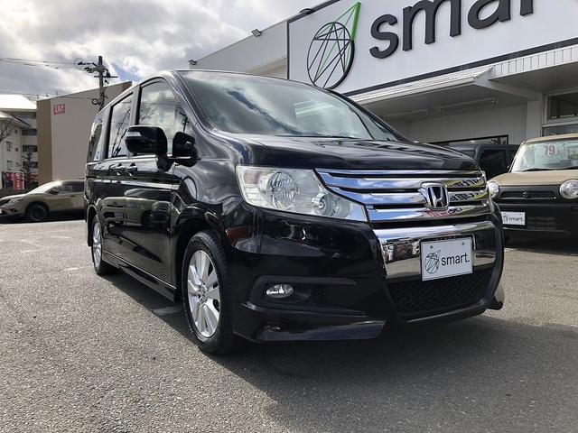 ステップワゴンスパーダ Ｓ　両側電動スライドドア　純正ナビ　フルセグ　ＤＶＤ再生　ビルトインＥＴＣ　フリップダウンモニター　スマートキー　ドライブレコーダー　パドルシフト　ＨＩＤヘッドライト　フォグランプ　純正アルミ（5枚目）