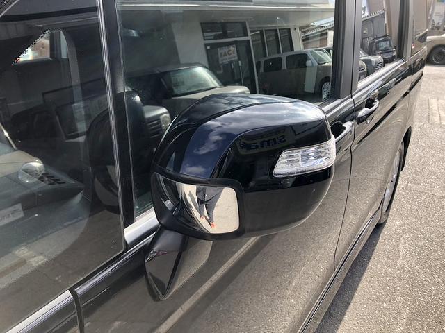 ステップワゴンスパーダ Ｓ　両側電動スライドドア　純正ナビ　フルセグ　ＤＶＤ再生　ビルトインＥＴＣ　フリップダウンモニター　スマートキー　ドライブレコーダー　パドルシフト　ＨＩＤヘッドライト　フォグランプ　純正アルミ（41枚目）