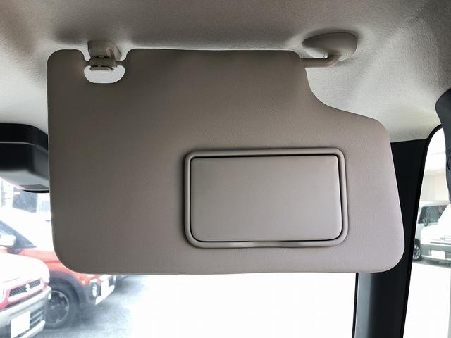 N-BOXカスタム G ターボSSパッケージ 衝突軽減 両側パワースライドドア 純正ナビ フルセグ DVD Bluetooth バックカメラ シートヒーター ビルトインETC 社外アルミ シートバックテーブル リアロールシェード マットバイザー(28枚目)