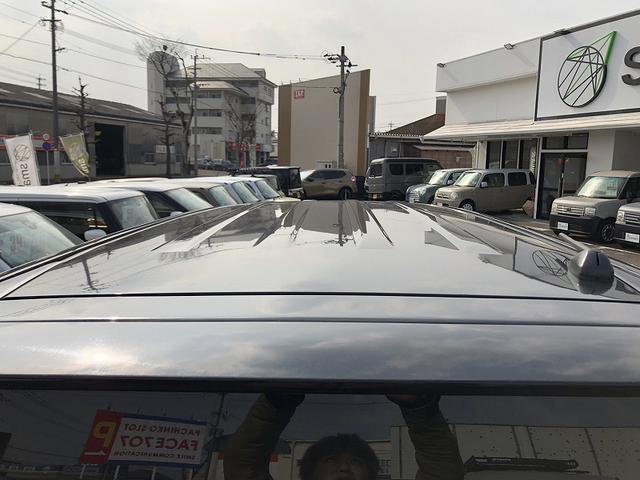 N-BOXカスタム G ターボSSパッケージ 衝突軽減 両側パワースライドドア 純正ナビ フルセグ DVD Bluetooth バックカメラ シートヒーター ビルトインETC 社外アルミ シートバックテーブル リアロールシェード マットバイザー(46枚目)