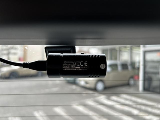 N-ONE G・Lパッケージ 社外ナビ フルセグ DVD再生 Bluetooth 前後ドラレコ ETC スマートキー プッシュスタート HIDヘッドライト オートライト プライバシーガラス セキュリティアラーム フロアマット(25枚目)