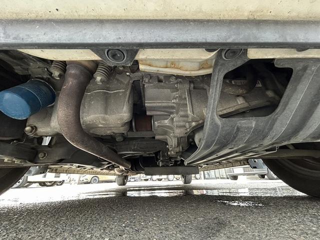 N-ONE G・Lパッケージ 社外ナビ フルセグ DVD再生 Bluetooth 前後ドラレコ ETC スマートキー プッシュスタート HIDヘッドライト オートライト プライバシーガラス セキュリティアラーム フロアマット(39枚目)