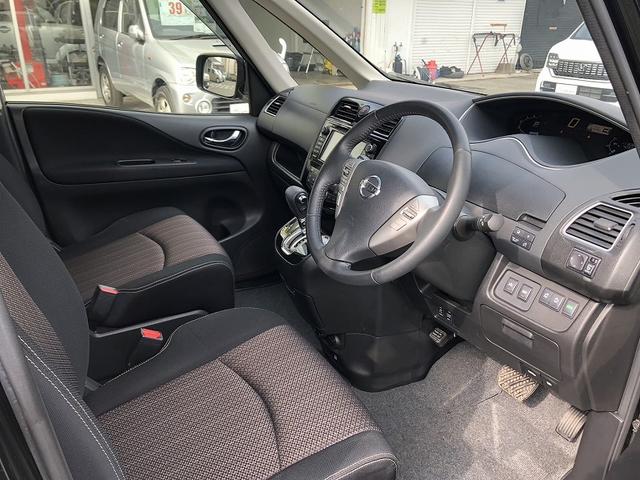 セレナ ハイウェイスターＧ　Ｓ－ＨＶアドバンスドセーフティ　純正フリップダウン　純正ナビ　フルセグ　ＤＶＤ再生　Ｂｌｕｅｔｏｏｔｈ　全方位カメラ　ＥＴＣ　エマージェンシーブレーキ　両側パワースライドドア　車線逸脱警報　クルーズコントロール　シートバックテーブル（12枚目）