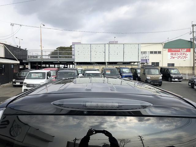 セレナ ハイウェイスターＧ　Ｓ－ＨＶアドバンスドセーフティ　純正フリップダウン　純正ナビ　フルセグ　ＤＶＤ再生　Ｂｌｕｅｔｏｏｔｈ　全方位カメラ　ＥＴＣ　エマージェンシーブレーキ　両側パワースライドドア　車線逸脱警報　クルーズコントロール　シートバックテーブル（46枚目）