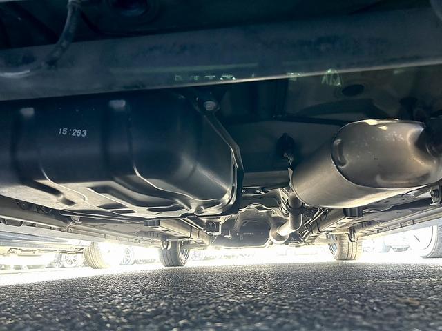 スペーシアカスタムＺ ターボ　ターボ　衝突軽減　車線逸脱警報　純正ナビ　フルセグ　ＤＶＤ再生　Ｂｌｕｅｔｏｏｔｈ　全方位カメラ　ドラレコ　ＥＴＣ　パワースライドドア　社外アルミ　シートヒーター　クルーズコントロール　ＨＩＤ　フォグ（53枚目）