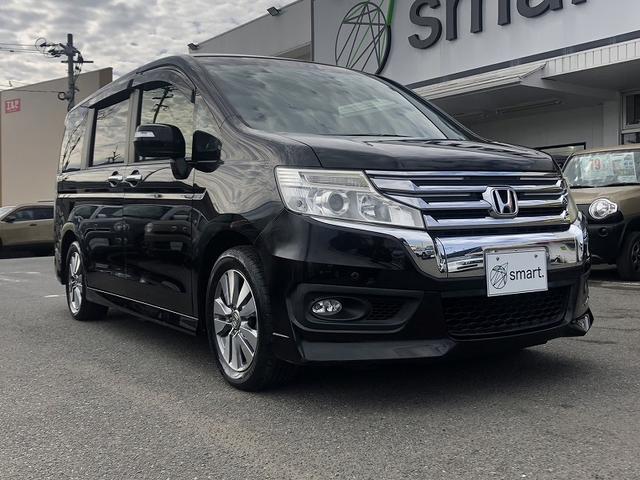 ステップワゴンスパーダ Ｚ　両側電動スライドドア　純正９型ナビ　フルセグ　Ｂｌｕｅｔｏｏｔｈ対応　バックカメラ　純正ＡＷ　ＨＩＤヘッドライト　オートライト　クルーズコントロール　スマートキー　プライバシーガラス　セキュリティ（5枚目）