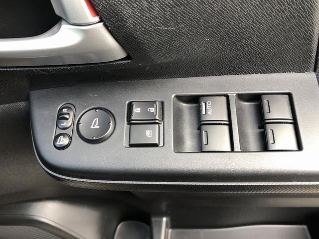 ステップワゴンスパーダ Ｚ　両側電動スライドドア　純正９型ナビ　フルセグ　Ｂｌｕｅｔｏｏｔｈ対応　バックカメラ　純正ＡＷ　ＨＩＤヘッドライト　オートライト　クルーズコントロール　スマートキー　プライバシーガラス　セキュリティ（26枚目）