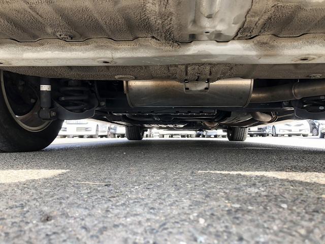 ステップワゴンスパーダ Ｚ　両側電動スライドドア　純正９型ナビ　フルセグ　Ｂｌｕｅｔｏｏｔｈ対応　バックカメラ　純正ＡＷ　ＨＩＤヘッドライト　オートライト　クルーズコントロール　スマートキー　プライバシーガラス　セキュリティ（48枚目）