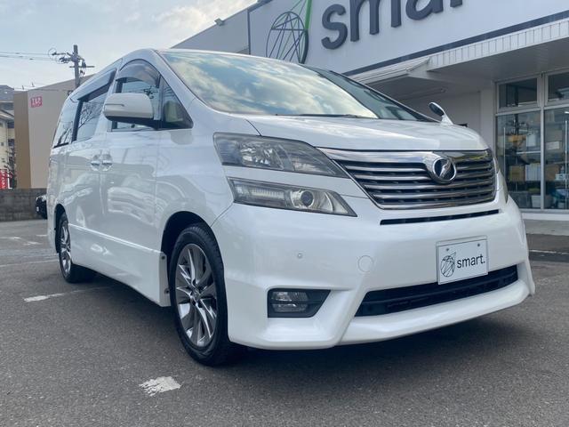 ヴェルファイア ２．４Ｚ　プラチナセレクションＩＩ　社外８インチナビ　フルセグ　ＤＶＤ再生　バックカメラ　ＥＴＣ　フリップダウンモニター　ドラレコ　コーナーセンサー　両側パワースライドドア　ＨＩＤライト　スマートキー　プッシュスタート　マットバイザー（5枚目）