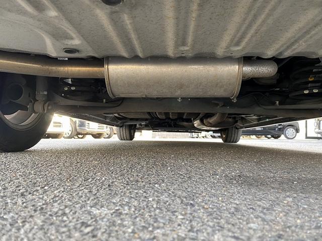 セレナ ライダーブラックラインＳ－ＨＶアドバンスドセーフティ　純正ナビ　フルセグ　ＤＶＤ　Ｂｌｕｅｔｏｏｔｈ　フリップダウンモニター　両側パワースライドドア　エマージェンシーブレーキ　アラウンドビューモニター　ＥＴＣ　プッシュスタート　クルーズコントロール（46枚目）