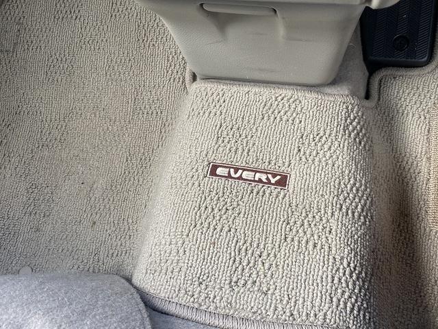 エブリイワゴン ＰＺターボ　衝突軽減　パワースライドドア　社外ナビ　地デジ　バックカメラ　ドライブレコーダー　ＨＩＤヘッドライト　フォグ　スマートキー　プッシュスタート　フロアマット　バイザー　プライバシーガラス　セキュリティ（28枚目）