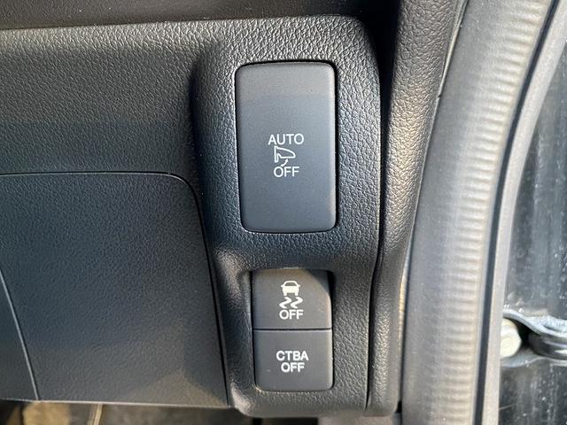 Ｎ－ＢＯＸカスタム Ｇ・Ｌパッケージ　衝突軽減　社外ナビ　フルセグ　ＤＶＤ再生　Ｂｌｕｅｔｏｏｔｈ　バックカメラ　ビルトインＥＴＣ　スマートキー　プッシュスタート　ＨＩＤヘッドライト　フォグ　プライバシーガラス　セキュリティアラーム（26枚目）