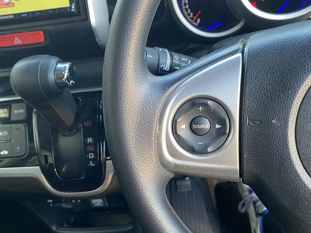 Ｎ－ＢＯＸカスタム Ｇ・Ｌパッケージ　衝突軽減　社外ナビ　フルセグ　ＤＶＤ再生　Ｂｌｕｅｔｏｏｔｈ　バックカメラ　ビルトインＥＴＣ　スマートキー　プッシュスタート　ＨＩＤヘッドライト　フォグ　プライバシーガラス　セキュリティアラーム（27枚目）