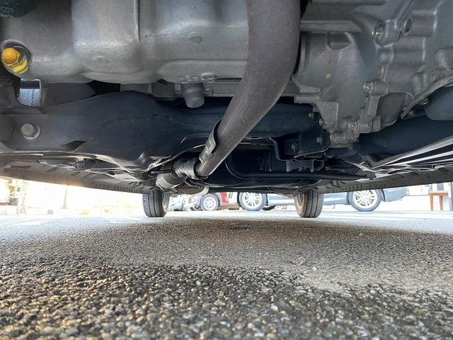 Ｎ－ＢＯＸカスタム Ｇ・Ｌパッケージ　衝突軽減　社外ナビ　フルセグ　ＤＶＤ再生　Ｂｌｕｅｔｏｏｔｈ　バックカメラ　ビルトインＥＴＣ　スマートキー　プッシュスタート　ＨＩＤヘッドライト　フォグ　プライバシーガラス　セキュリティアラーム（47枚目）