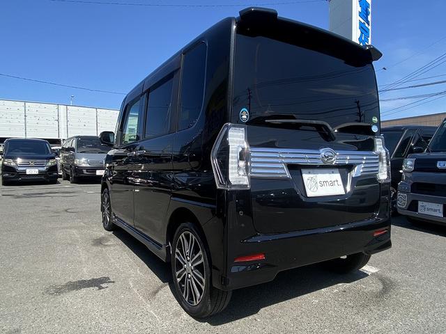 タント カスタムＲＳ　トップエディションＳＡＩＩ　ターボ　衝突軽減　両側パワースライドドア　ディスプレイオーディオ　Ｂｌｕｅｔｏｏｔｈ　ハーフレザーシート　ＬＥＤライト　フォグ　オートライト　スマートキー　プッシュスタート　エコアイドル　横滑防止（8枚目）