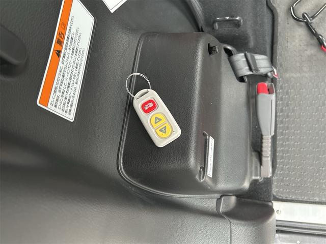 スペーシア ハイブリッドX 車イス移動車・取説・ナビ取・純正メモリーナビ・電格ミラー・左PWスライドドア・ドラレコ・シートヒーター・スマートアシスト・LEDヘッドライト・ETC・アイドリングストップ(25枚目)