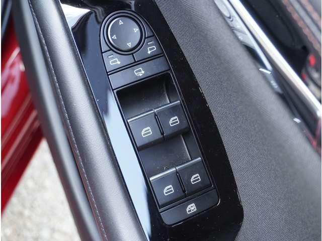 ＭＡＺＤＡ３セダン １５Ｓ　ツーリング　テレビ　ＥＴＣ　ドラレコ　ＤＶＤ　被害軽減ブレーキ　３６０度モニター　Ｂｌｕｅｔｏｏｔｈ　地デジ　オートマチックハイビーム　ＥＴＣ　スマートキー　クリアランスソナー　バックカメラ　オートエアコン　ＴＶ（47枚目）