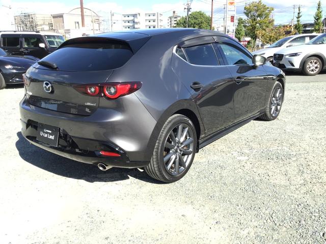 ＭＡＺＤＡ３ファストバック １．８　ＸＤ　Ｌパッケージ　ディーゼルターボ　ＢＯＳＥサウンドシステム　ナビ　シートヒータ　クリアランスソナー　ＡＣＣ　Ｂｌｕｅｔｏｏｔｈオーディオ　ＡＷ　ｉ－ｓｔｏｐ　運転席パワーシート　オートマチックハイビーム　ＵＳＢ　シートヒーター　ターボ（12枚目）