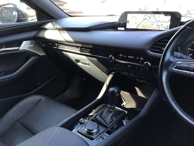 ＭＡＺＤＡ３ファストバック １．８　ＸＤ　Ｌパッケージ　ディーゼルターボ　ＢＯＳＥサウンドシステム　ナビ　シートヒータ　クリアランスソナー　ＡＣＣ　Ｂｌｕｅｔｏｏｔｈオーディオ　ＡＷ　ｉ－ｓｔｏｐ　運転席パワーシート　オートマチックハイビーム　ＵＳＢ　シートヒーター　ターボ（16枚目）
