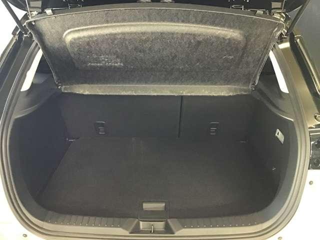 ＣＸ－３ １．５　１５Ｓ　スーパー　エッジー　ナビ　シートヒーター　ＥＴＣ　前後ドラレコ　前席シートヒーター　レーダークルコン　衝突軽減　コーナーセンサー　アイドリングストップ　パワーシート　スマートキー　アルミ　ＤＶＤ　バックモニター（29枚目）